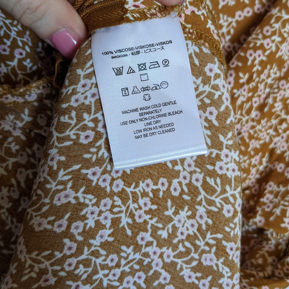 Free People Brown Floral Clara Tunic Top Small NWT - Picture 8 of 8